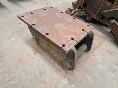 Lot 375 - Headstock 65mm Pin to suit 13 Ton Excavator