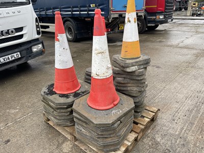 Lot 578 - Road Cones & Pedestrian Barriers