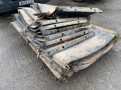 Lot 579 - Manhole Concreting Shutters