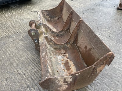 Lot 780 - 80" Grading Bucket 65mm Pins for a 13 Ton Excavator