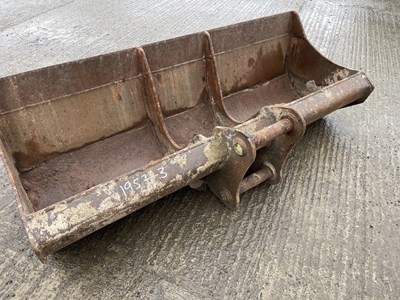 Lot 780 - 80" Grading Bucket 65mm Pins for a 13 Ton Excavator