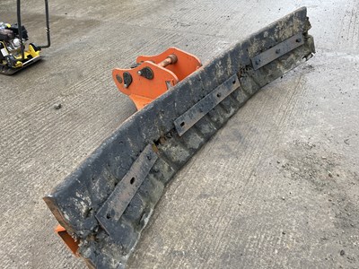 Lot 517 - 2021 Eurofab Scraper 65mm & 45mm pins suitable for a 6-13 ton Excavator