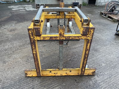 Lot 488 - Probst Block Grab to suit Crane