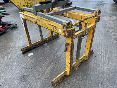 Lot 488 - Probst Block Grab to suit Crane