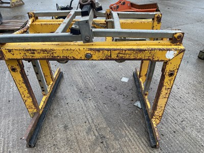 Lot 488 - Probst Block Grab to suit Crane