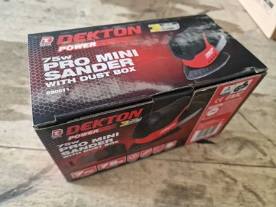 Lot 370 - Dexton Pro Mini Sander