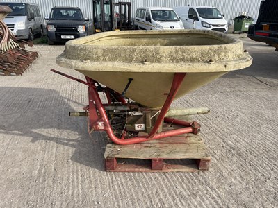 Lot 168 - Vicon PTO Driven Fertiliser Spinner to suit 3 Point Linkage