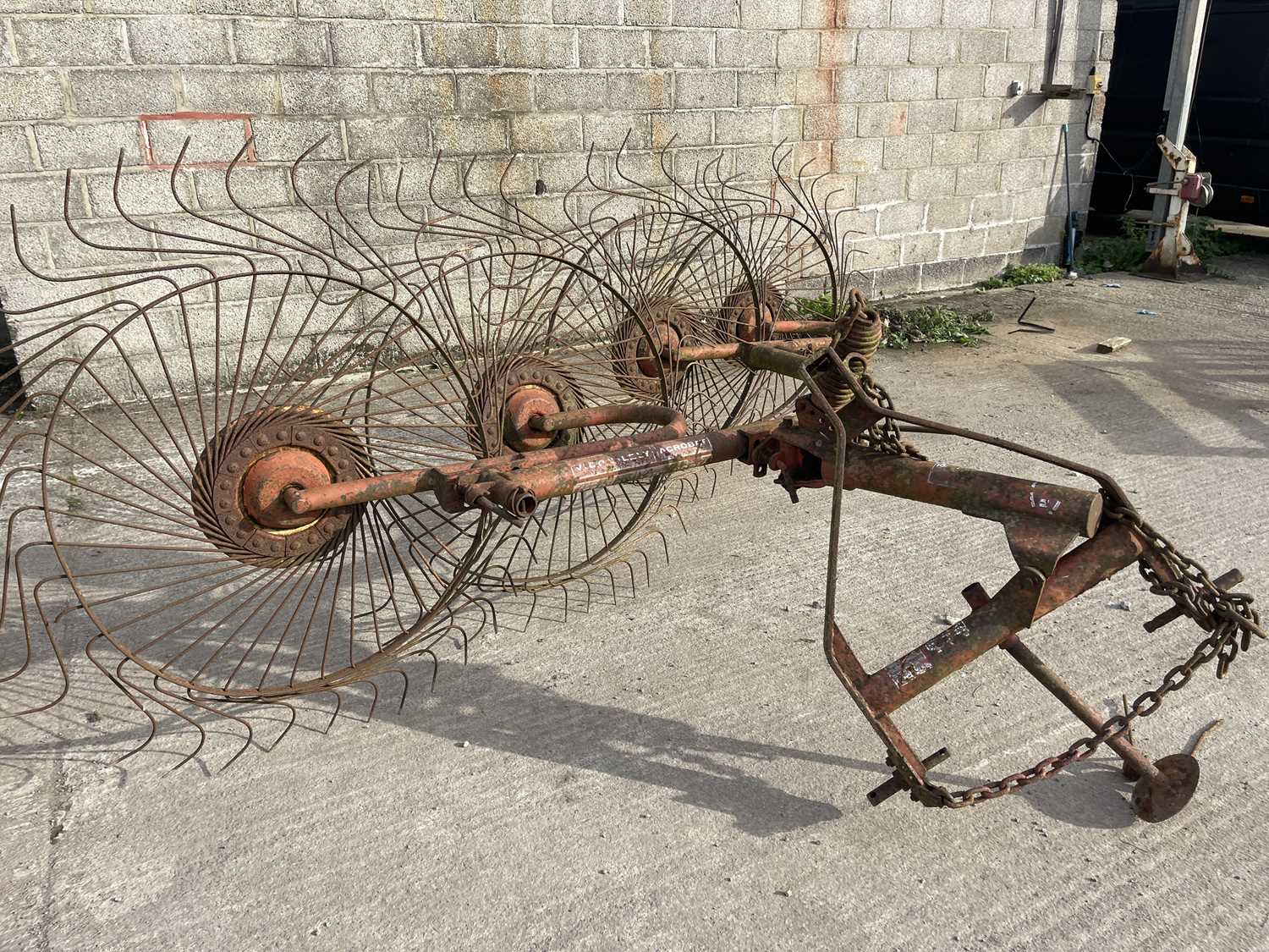 Lot 157 - Acrobat Rake to suit 3 Point Linkage