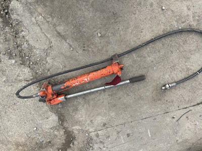 Lot 48 - Hydraulic Portapack