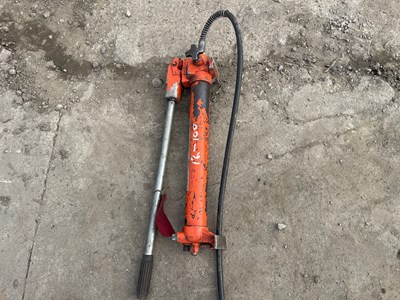 Lot 48 - Hydraulic Portapack