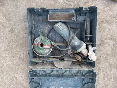 Lot 5 - Bosch 240Volt Grinder