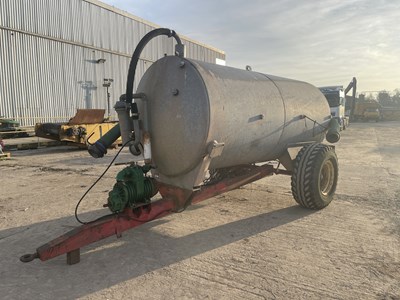 Lot 138 - 2005 Single Axle vacuum Tanker