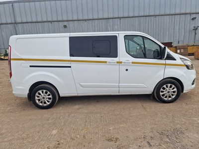 Lot 81 - Ford Transit Custom 2.0 130PS Eco Blue Limited 6 Speed Crew Cab Van, Side Doors, Rear Seats, Bluetooth, Cruise Control, A/C (Tested 03/24)