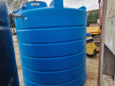 Lot 422 - Enduramaxx 8,000 Litre Static Plastic Water Bowser