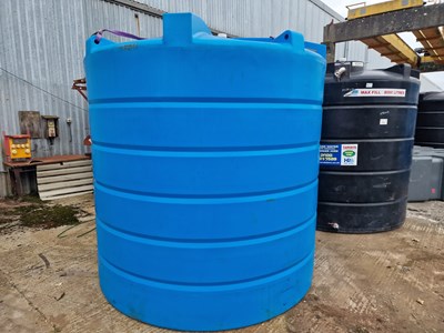 Lot 422 - Enduramaxx 8,000 Litre Static Plastic Water Bowser