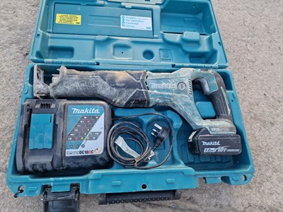 Lot 13 - Makita DJR186 18Volt Cordless Reciprocating Saw with Charger