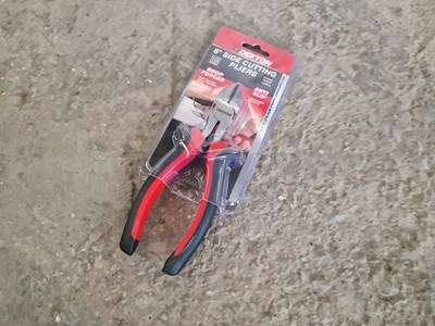 Lot 42 - Dexton 6" Wire Cutters (2 of)