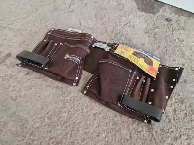 Lot 54 - Marksman 10 Pocket Leather Tool Belt