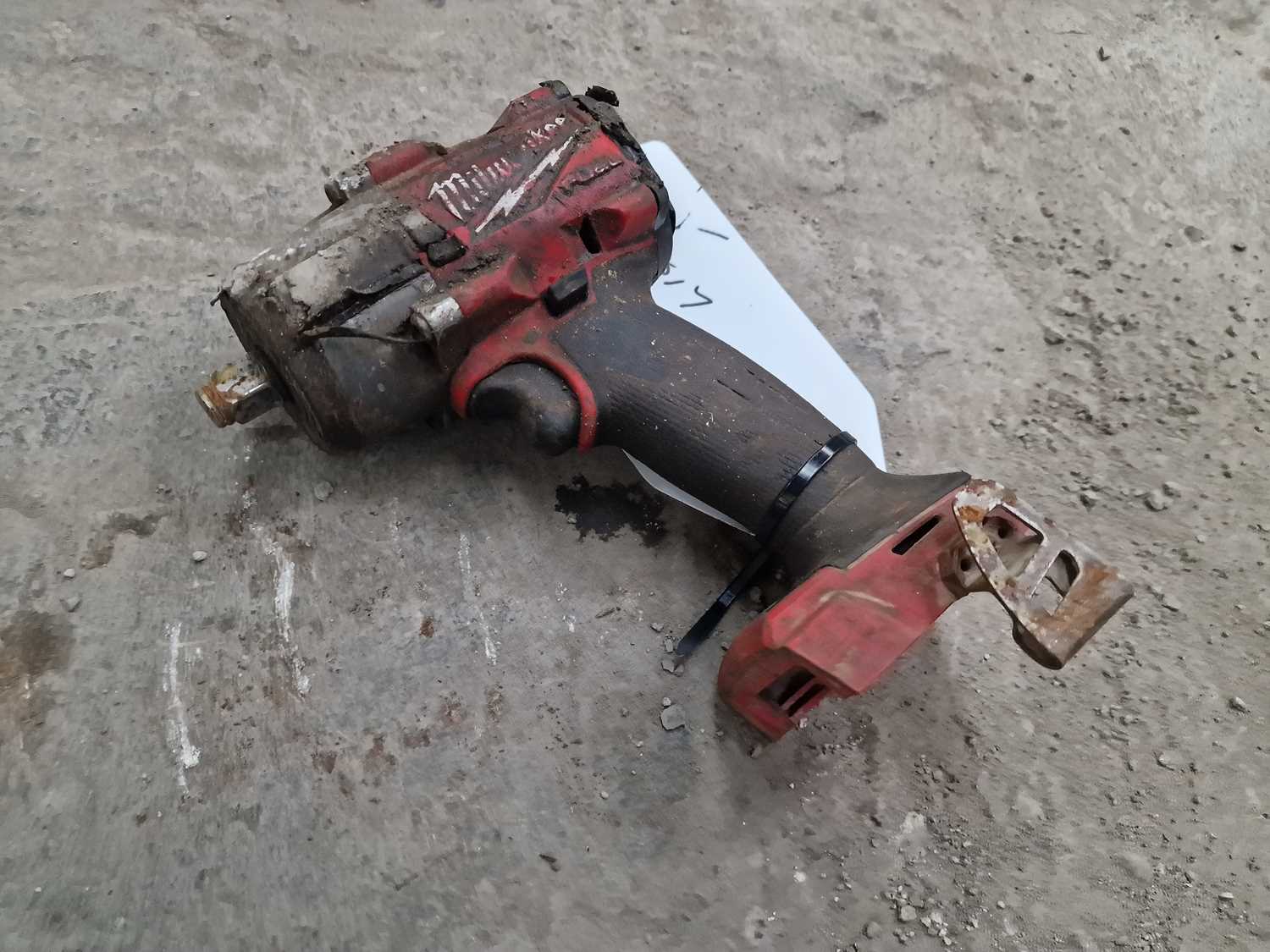 Lot 25 - Milwaukee ½" Cordless Impact Driver