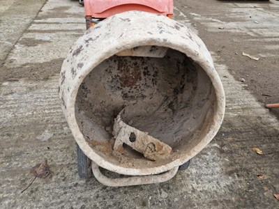 Lot 309 - 2002 Belle Minimix 150 240 Volt Cement Mixer