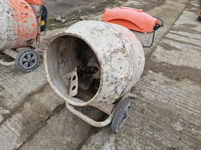 Lot 312 - Belle Minimix 150 110 Volt Cement Mixer