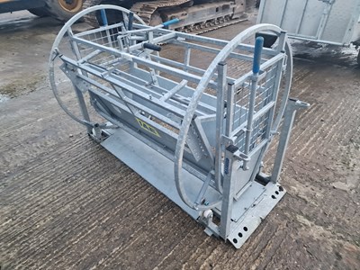 Lot 188 - IAE Galvanised Kwik Sheep Turner Crate, Fully Adjustable Height and Width