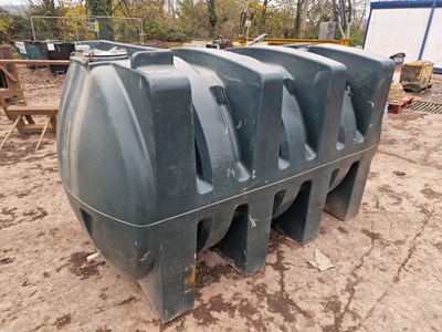 Lot 483 - 1000 Litre Plastic Tank