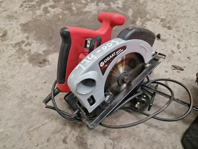 Lot 28 - Osaki 240Volt Circular Saw