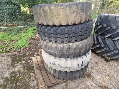 Lot 940 - 1200 - 20 Wheels and Tyres (5 of)