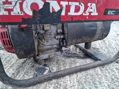 Lot 331 - Honda EC2200 Petrol Generator, Honda Engine