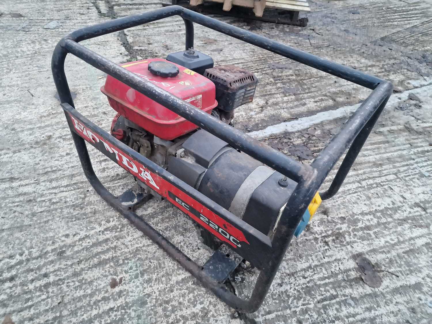 Lot 331 - Honda EC2200 Petrol Generator, Honda Engine