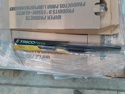 Lot 25 - Unused Pallet of Trico TF430R Windscreen Wipers (17")