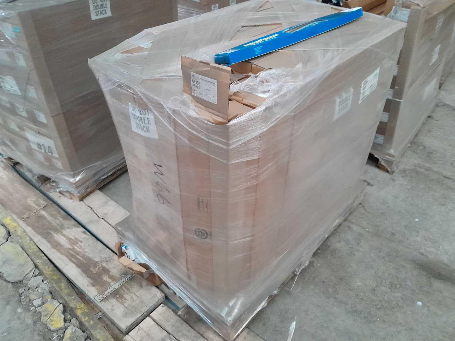 Windscreen Pallets Lot 358 - Unused Pallet of Trico NF806 Windscreen
