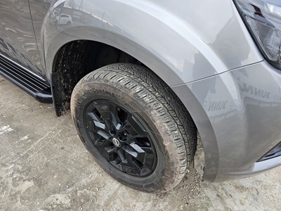 Lot 140 - 2021 Nissan Navara 4WD Crew Cab Pick Up, Auto, Sat Nav, 360 Camera, Parking Sensors, Full Leather, Heated Electric Seats, Bluetooth, Cruise Control, Climate Control