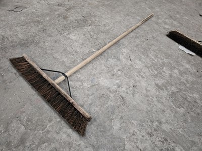 Lot 109 - Unused 24" Sweeping Brush