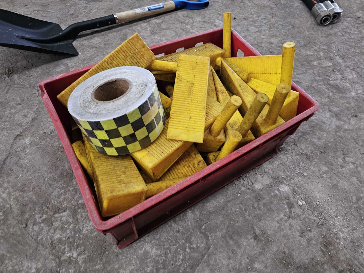 Lot 98 - Stillage of Plastic Wedges