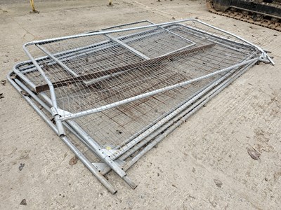 Lot 671 - Selection of Heras Fencing, Reinforcing Mesh and Gate