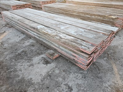 Lot 721 - Bundle of 13' Scaffolding Boards (50 of)