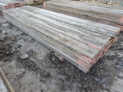 Lot 726 - Bundle of 13' Scaffolding Boards (50 of)