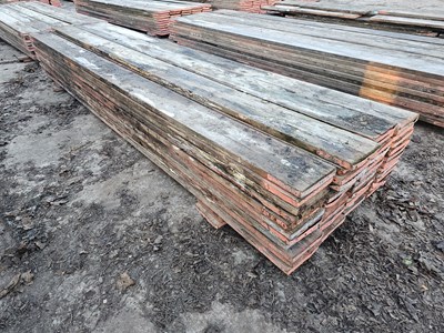 Lot 728 - Bundle of 13' Scaffolding Boards (50 of)