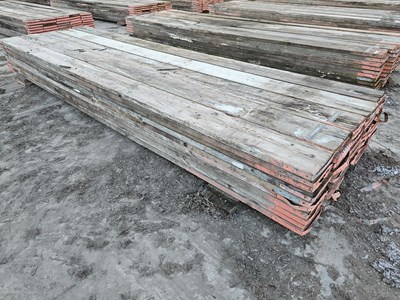 Lot 730 - Bundle of 13' Scaffolding Boards (50 of)