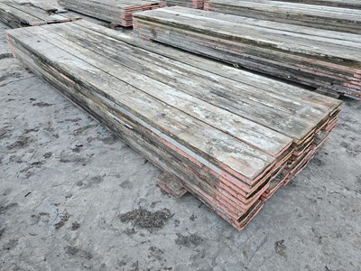 Lot 733 - Bundle of 13' Scaffolding Boards (50 of)