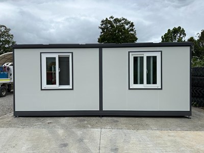 Lot Unused Bastone 15' x 20' Mobile Expandable Office