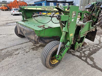 Lot 200 - 2000 John Deere 1365 PTO Driven Mower Conditioner