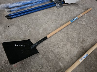 Lot 402 - Unused Faithfull Open Socket Square Shovel