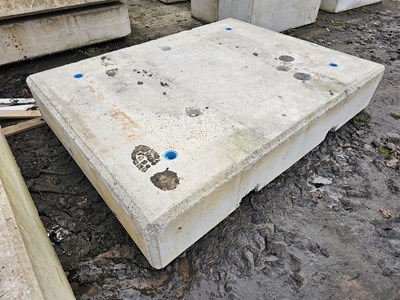 Lot 769 - 1950 x 1500 x 350 Concrete Counter Weight (Approx 2 Ton)