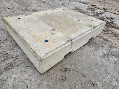 Lot 771 - 1950 x 1500 x 350 Concrete Counter Weight (Approx 2 Ton)