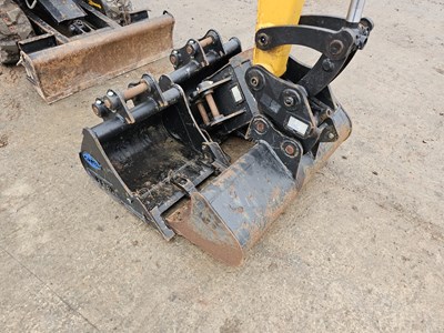 Lot 2021 Sany SY16C Rubber Tracks, Blade, Offset, QH, Piped, Expanding Undercarriage, Canopy, 4 Buckets
