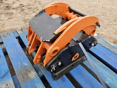 Lot 563 - Unused 2023 1 Ton Hydraulic Timber Grapple