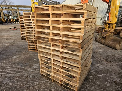 Lot 719E - Wooden Pallet (15 of)